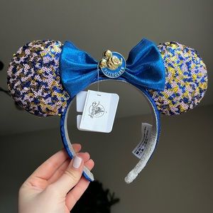 Disney Passholder Sparkly Minnie Ears